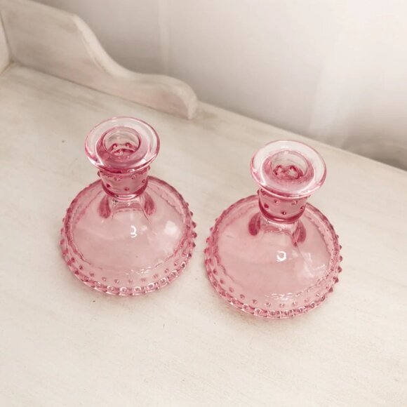Vintage LE Smith Medium Pink Glass Hobnail Candlesticks (Set of 2) - Picture 5 of 6